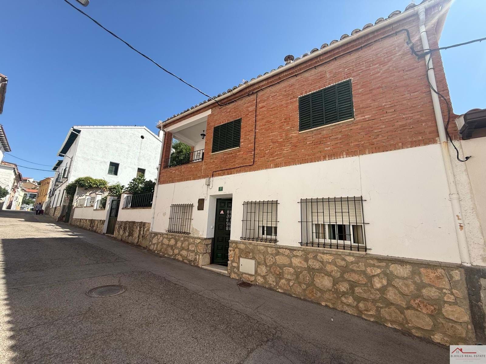 Vista exterior de Casa o xalet en venda en San Sebastián de los Reyes amb Terrassa
