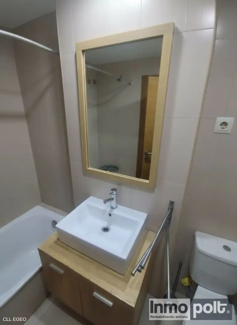 Badezimmer von Wohnung zum Verkauf in Murcia mit Klimaanlage, Terrasse und Möbliert