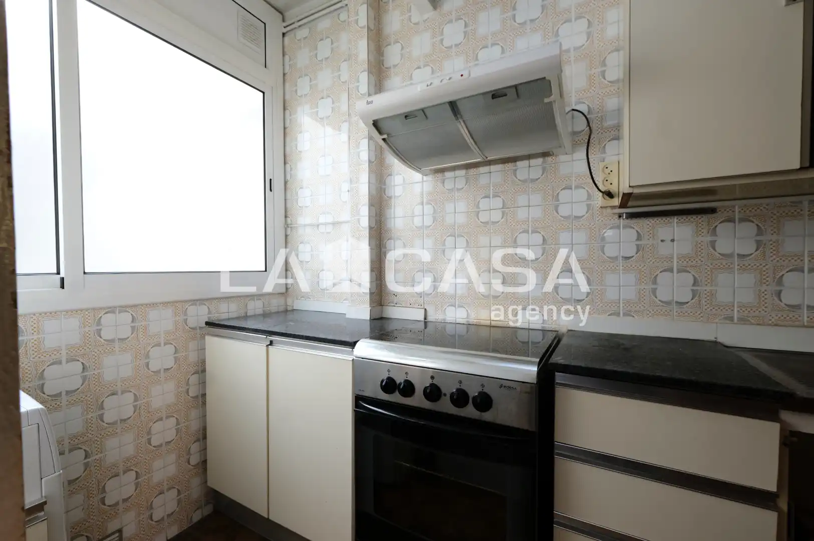 Kitchen of Attic for sale in Barcelona  with Heating, Terrace and Oven