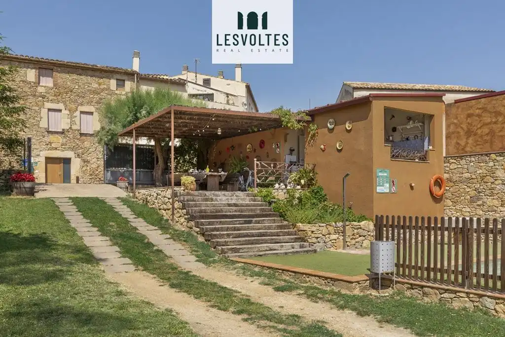 Houses for rent in Forallac  with Heating, Private garden and Parquet flooring