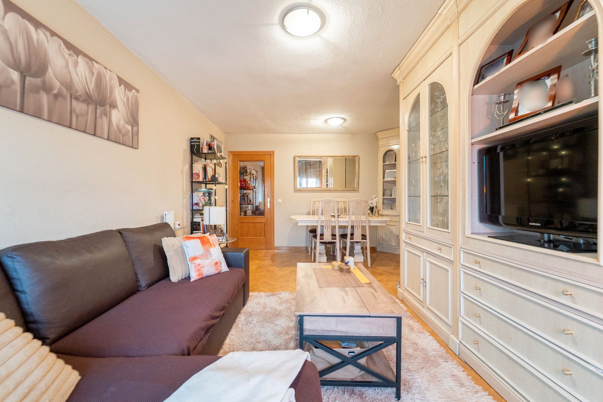 Sala de estar de Piso en venta en Alcorcón con Calefacción, Jardín privado y Trastero