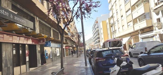 Oficina en Alquiler en Calle Padre Manjón en Plaza de Toros - Avenida Chapí - Trinquete