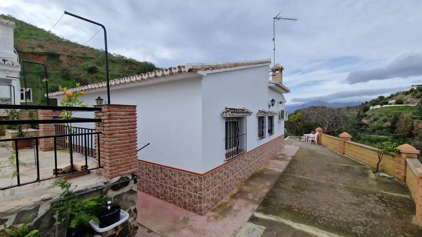 Vista exterior de Casa o xalet en venda en Álora