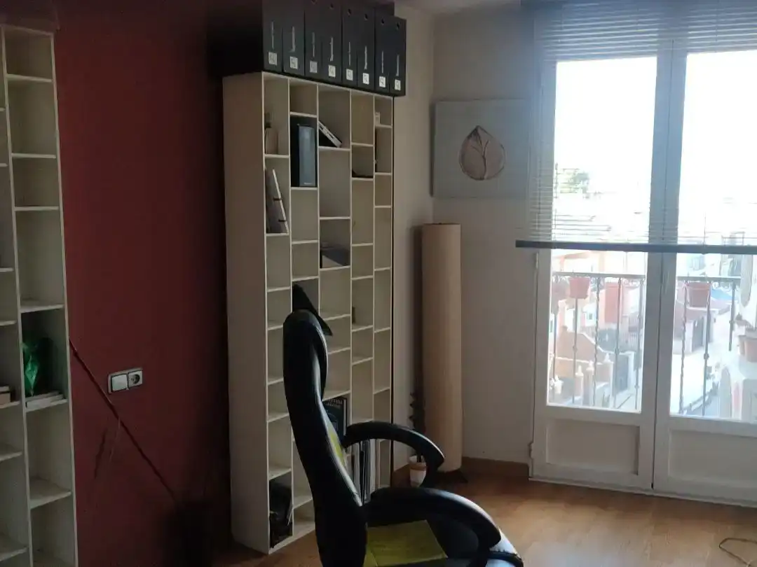 Sala d'estar de Pis en venda en Yecla amb Aire condicionat, Parquet i Traster