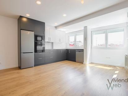 Kitchen of Flat to rent in  Madrid Capital  with Air Conditioner, Heating and Parquet flooring