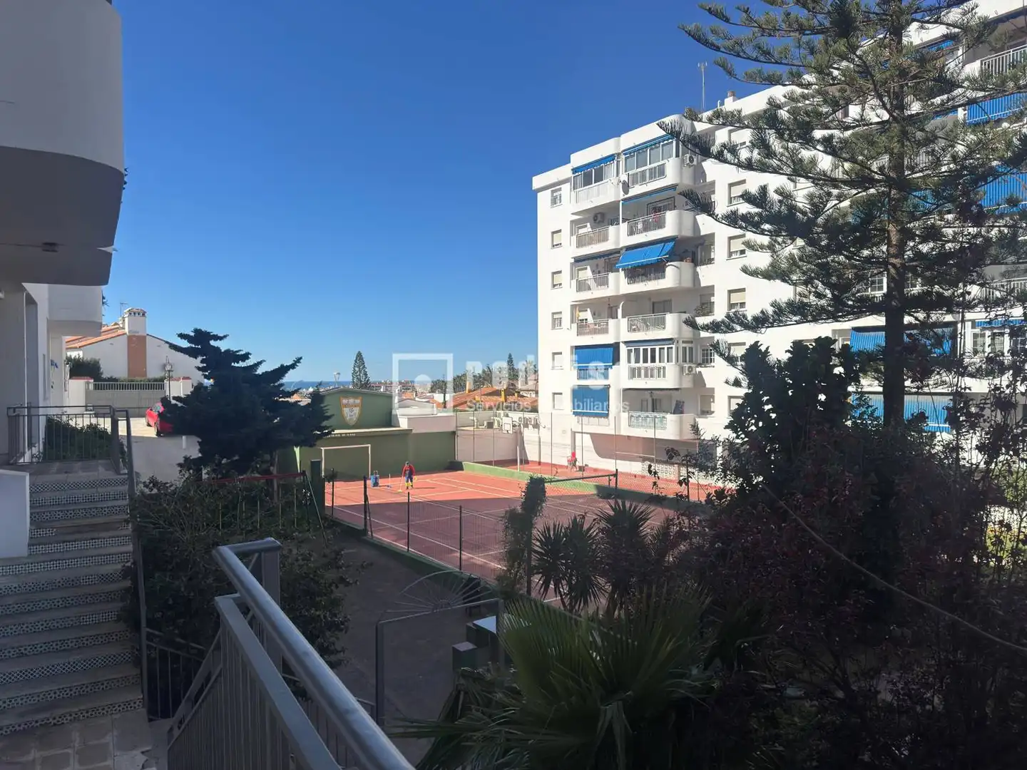 Vista exterior de Piso en venta en Rincón de la Victoria con Aire acondicionado y Terraza