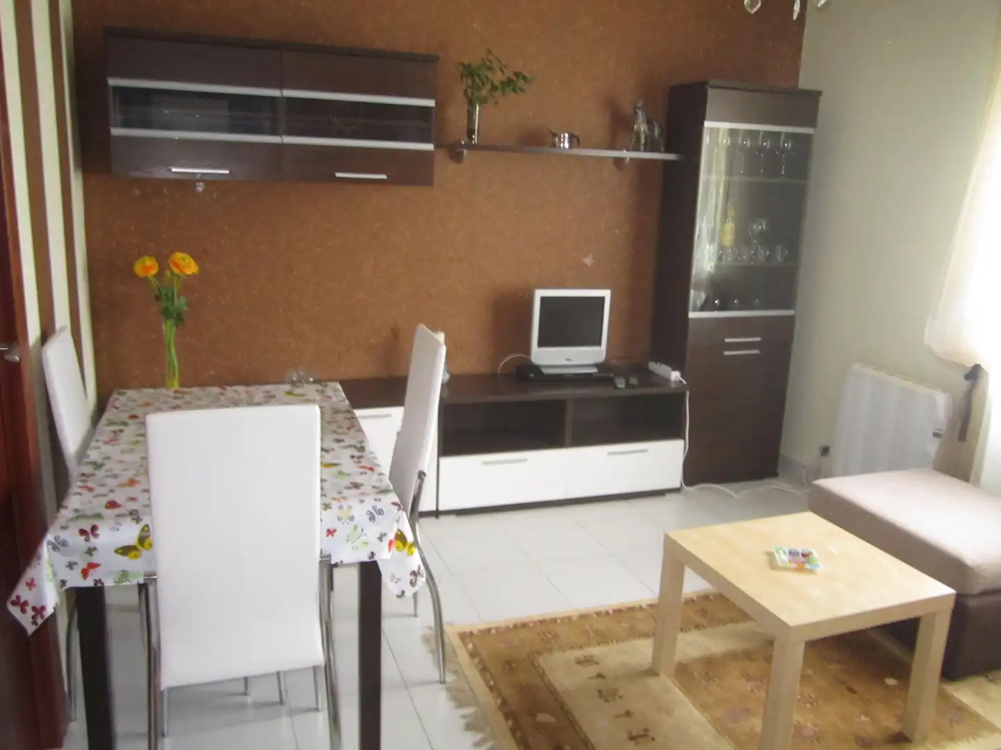 Living room of Flat for rent in Ferrol  with Heating, Furnished and Washing machine