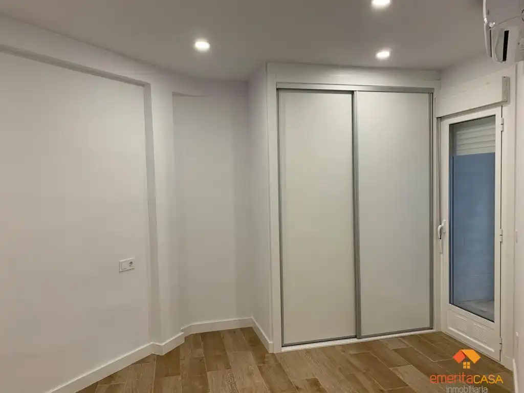 Apartamento de alquiler en Mérida con Aire acondicionado, Trastero y Balcón
