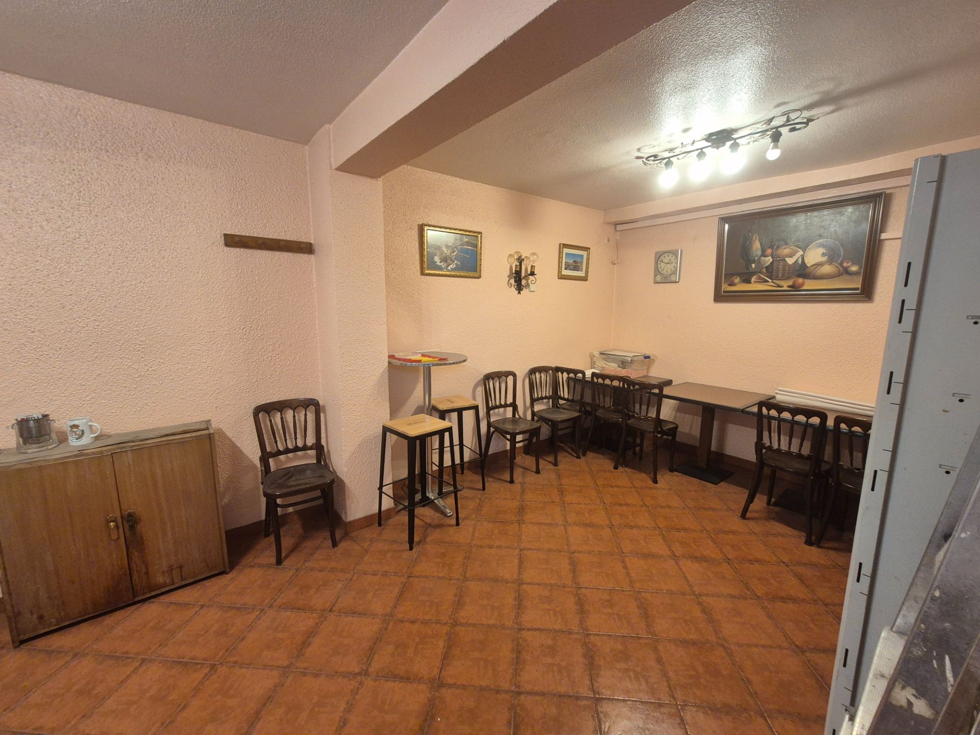 Premises for sale in  Madrid Capital  with Air Conditioner