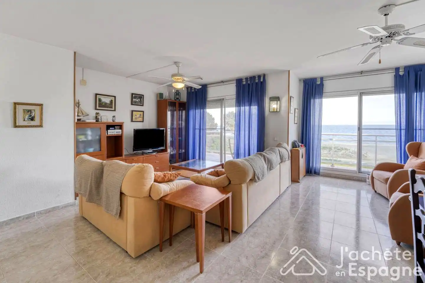 Sala de estar de Ático en venta en Vandellòs i l'Hospitalet de l'Infant con Aire acondicionado, Terraza y Amueblado