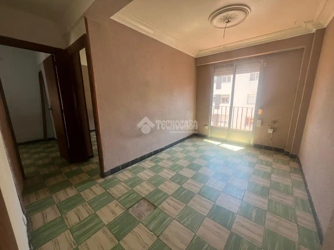 Bedroom of Flat for sale in Zaragoza  with Balcony