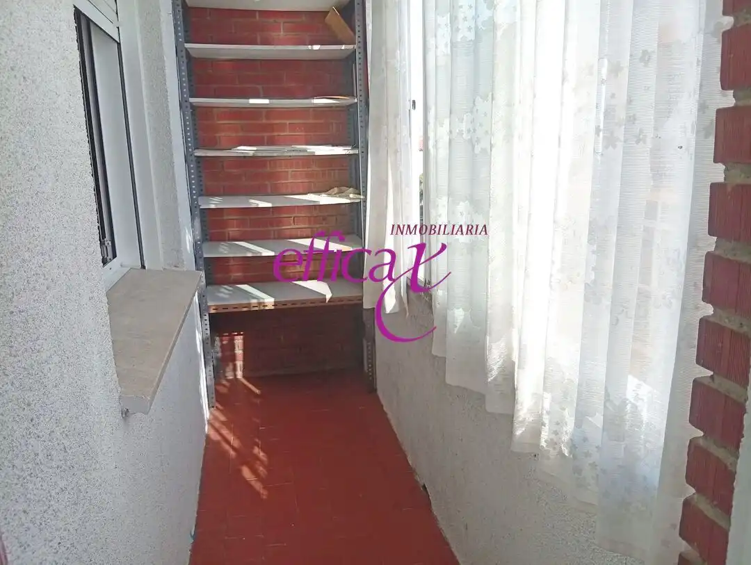 Terraza de Piso en venta en Torrijos con Calefacción y Trastero