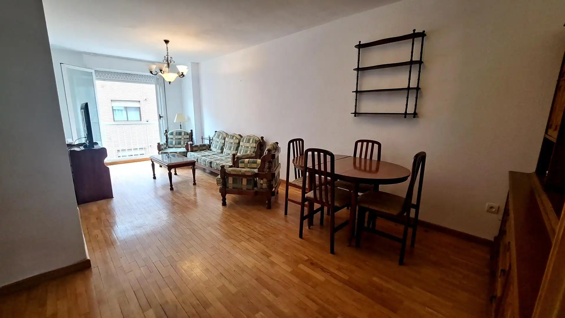 Sala de estar de Apartamento en venta en Ponferrada con Calefacción