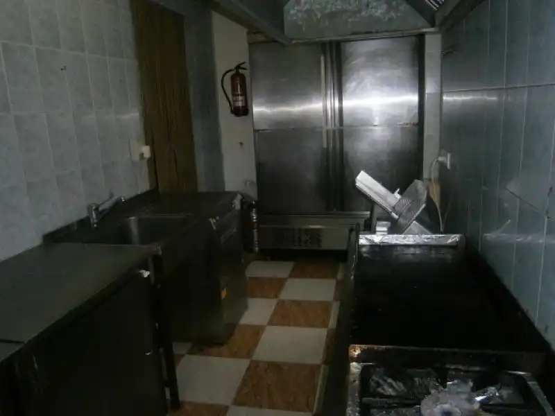 Cocina de Local de alquiler en Monóvar  / Monòver con Aire acondicionado y Amueblado