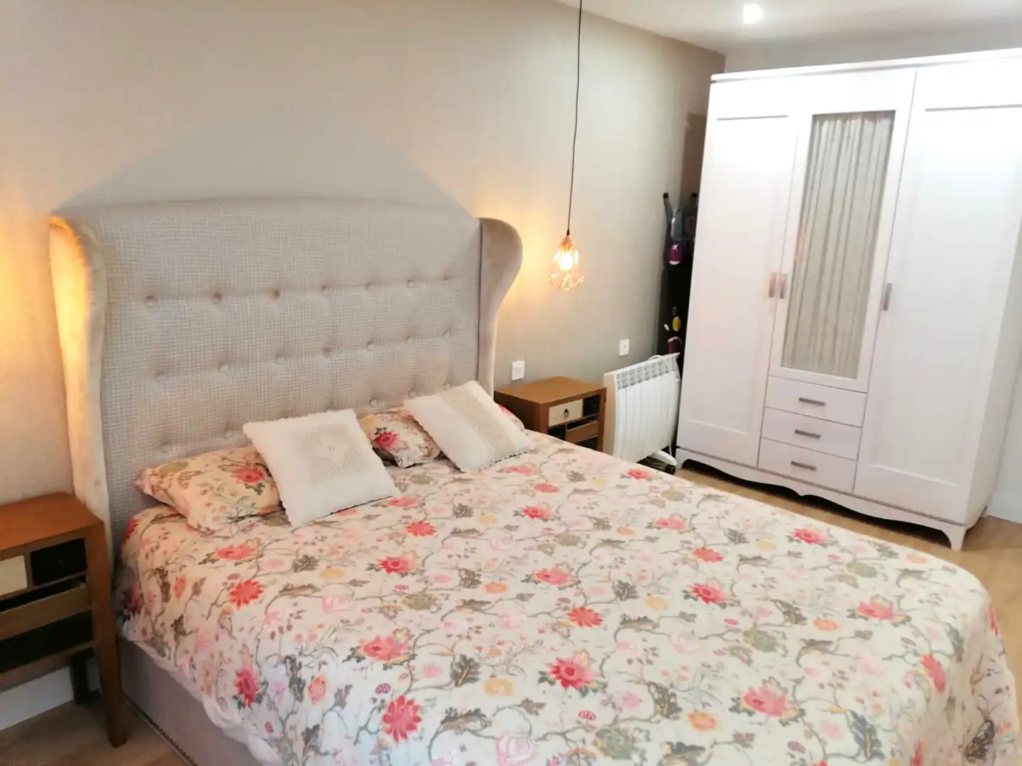 Schlafzimmer von Wohnungen zur Miete in Castro-Urdiales mit Heizung, Terrasse und Möbliert