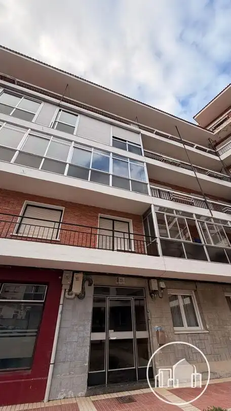 Appartamento in vendita a Medina de Pomar