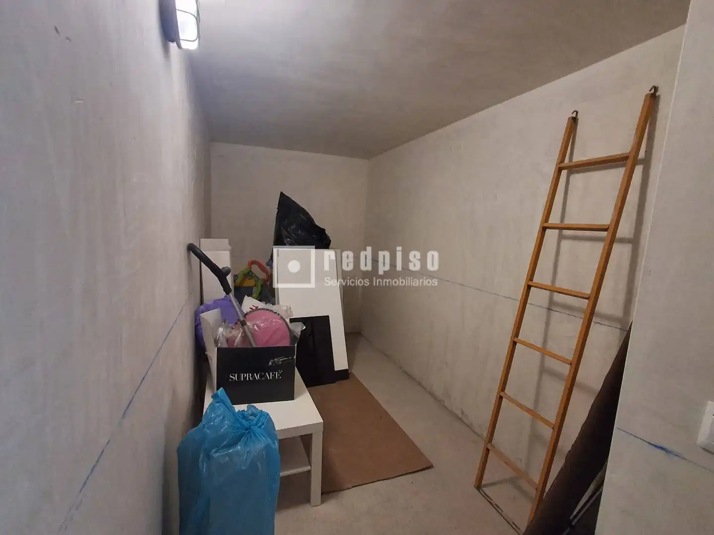 Piso en venta en Huecas con Calefacción, Trastero y Amueblado