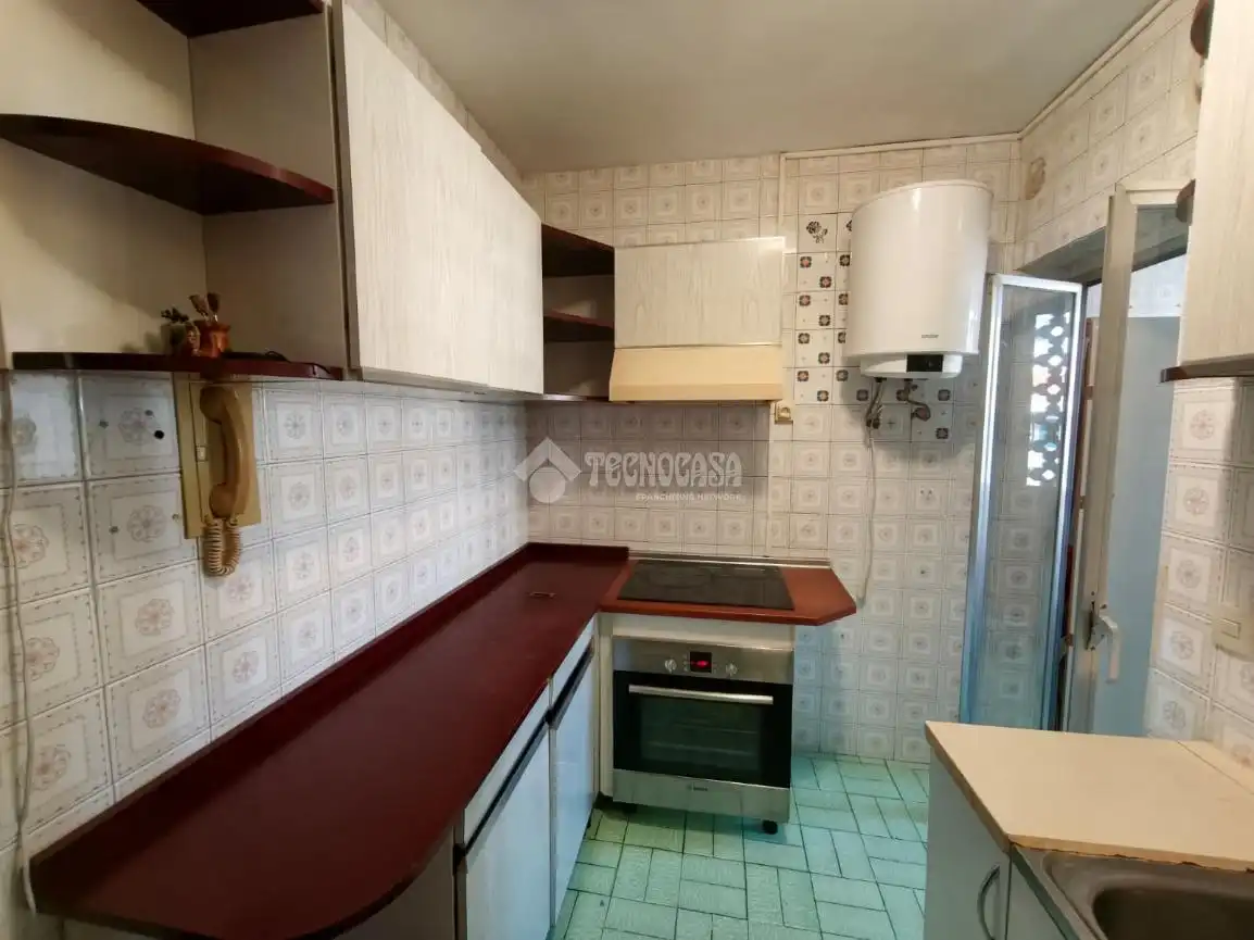 Cocina de Piso en venta en Madrid con Calefacción y Terraza