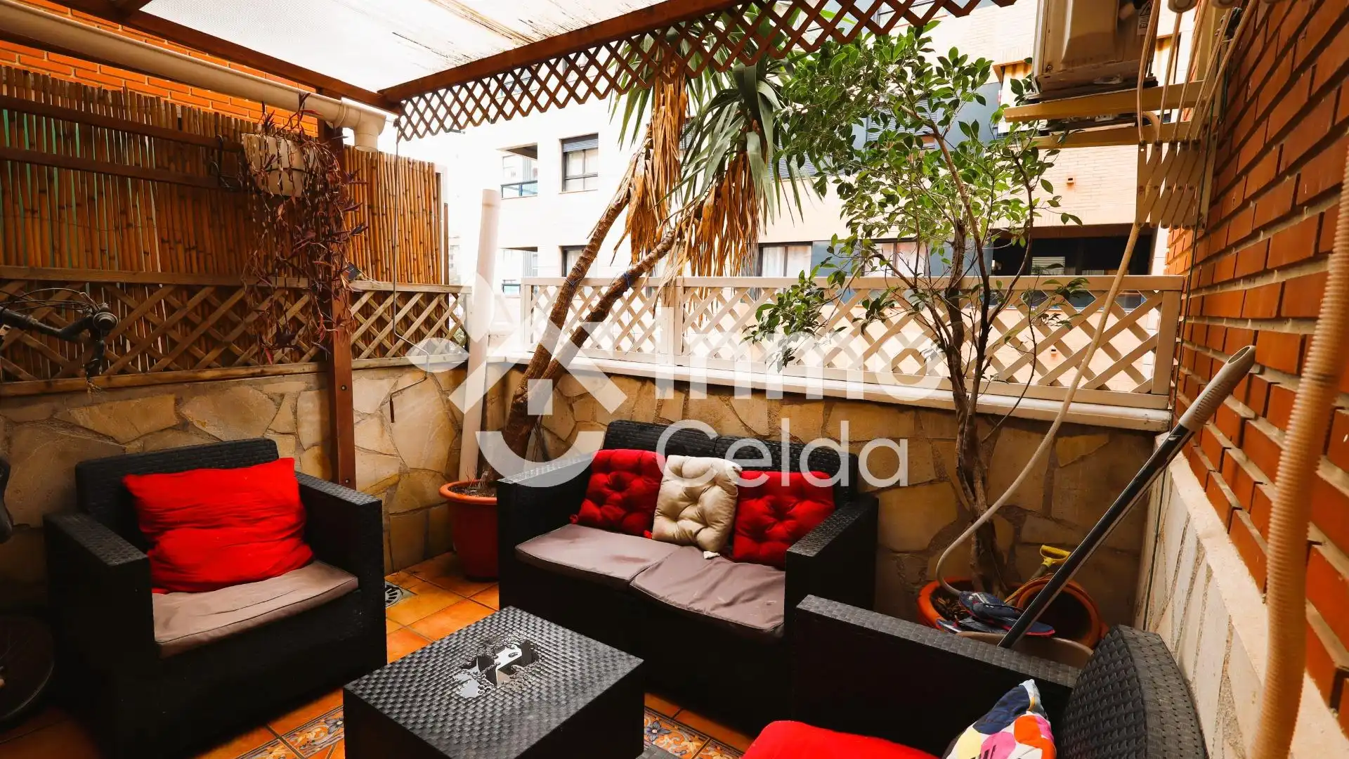 Terrace of Flat for sale in  Valencia Capital  with Air Conditioner, Parquet flooring and Balcony