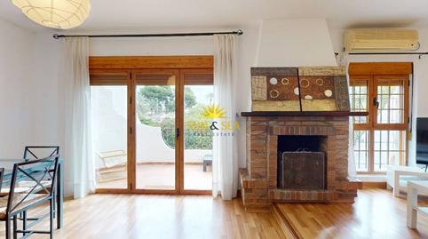 Foto 2 de Casa o xalet de lloguer a Playa Muchavista, Alicante