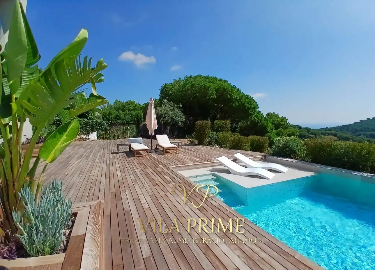 Garden of Houses for sale in Cabrils  with Air Conditioner, Heating and Private garden