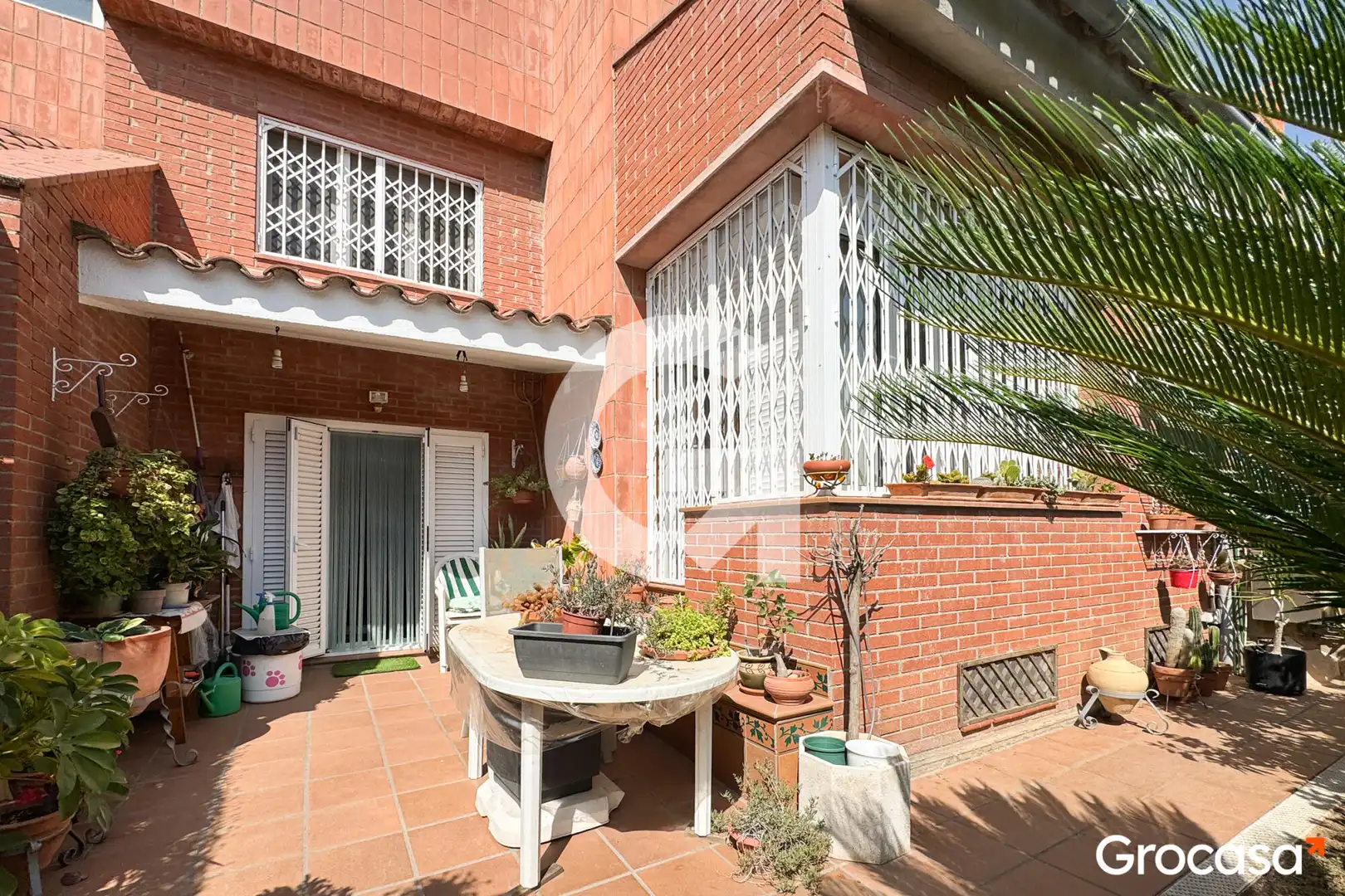 Jardí de Casa adosada en venda en Sant Boi de Llobregat amb Aire condicionat, Calefacció i Jardí privat