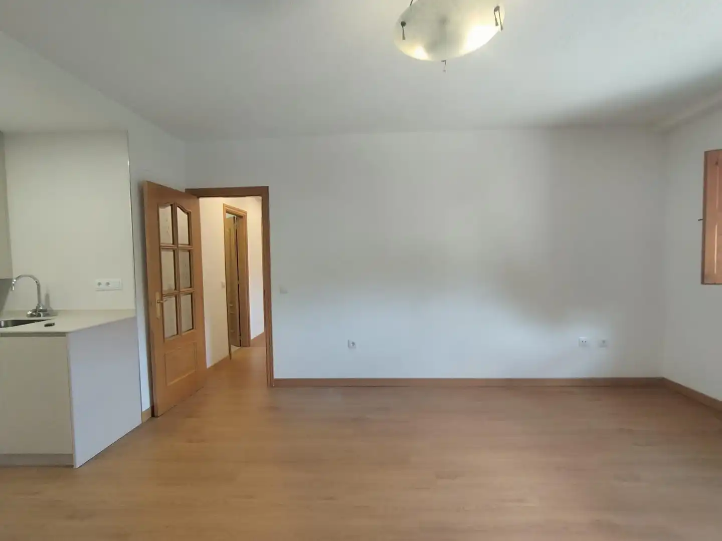Sala de estar de Piso de alquiler en Alcalá de Henares con Aire acondicionado y Calefacción