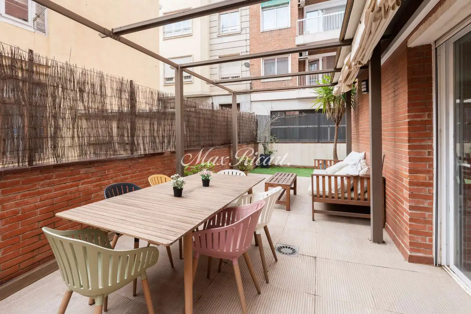 Terrasse von Wohnung zum Verkauf in Barcelona mit Klimaanlage, Heizung und Terrasse