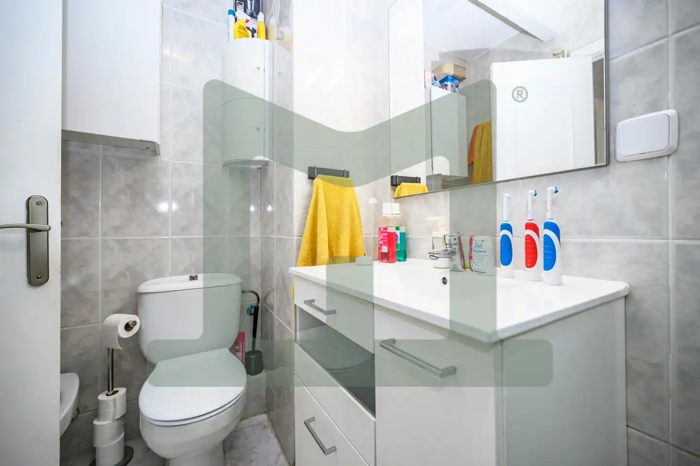 Baño de Piso en venta en Coslada con Calefacción, Terraza y Trastero