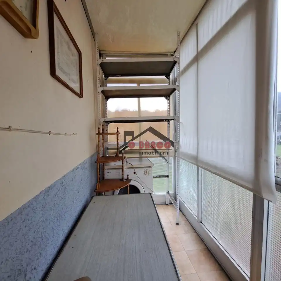 Casa amb terrassa en venda a AVDA BIERZO, imagen 6