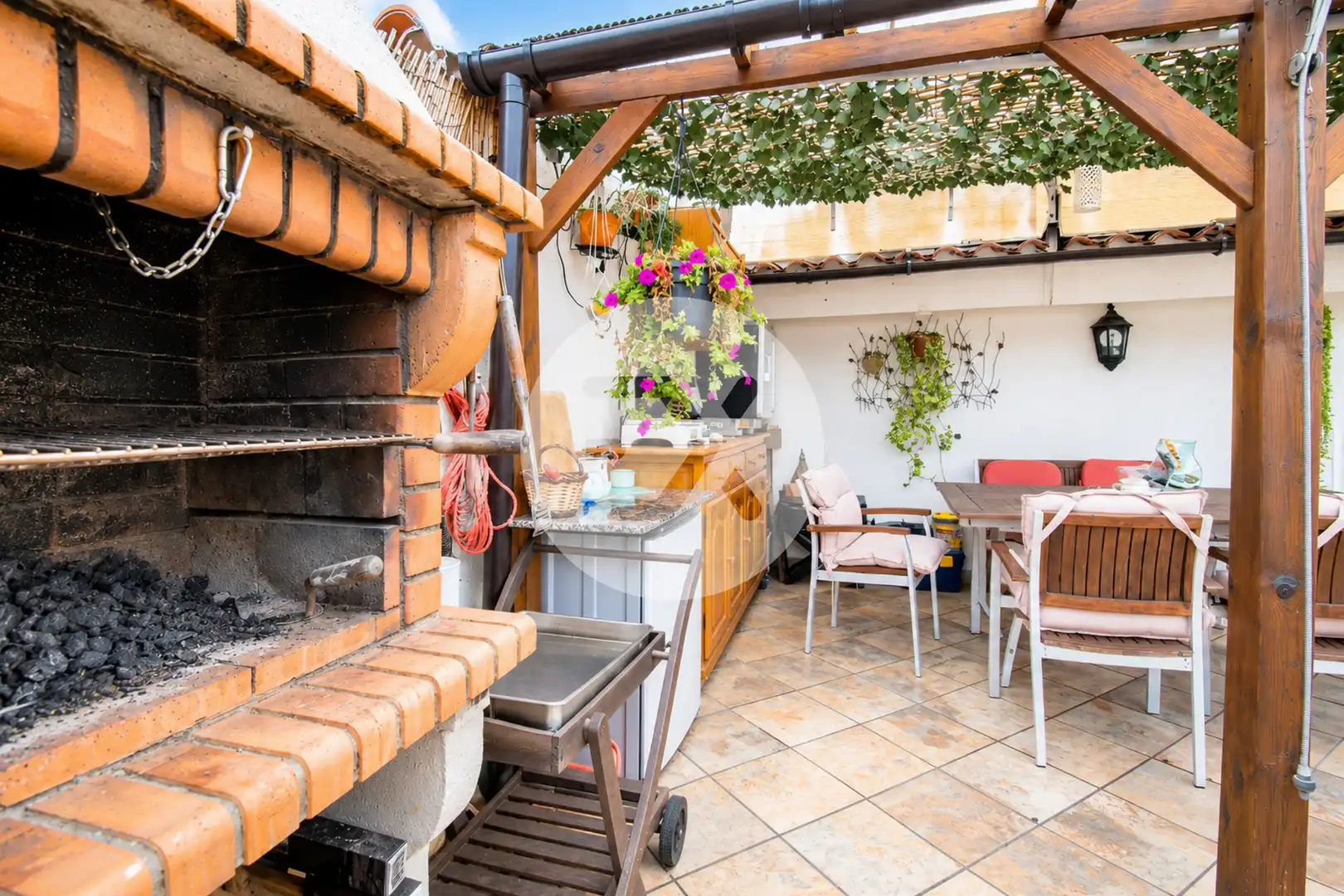 Duplex con terrazza in vendita a Castell - Poble Vell, imagen 47