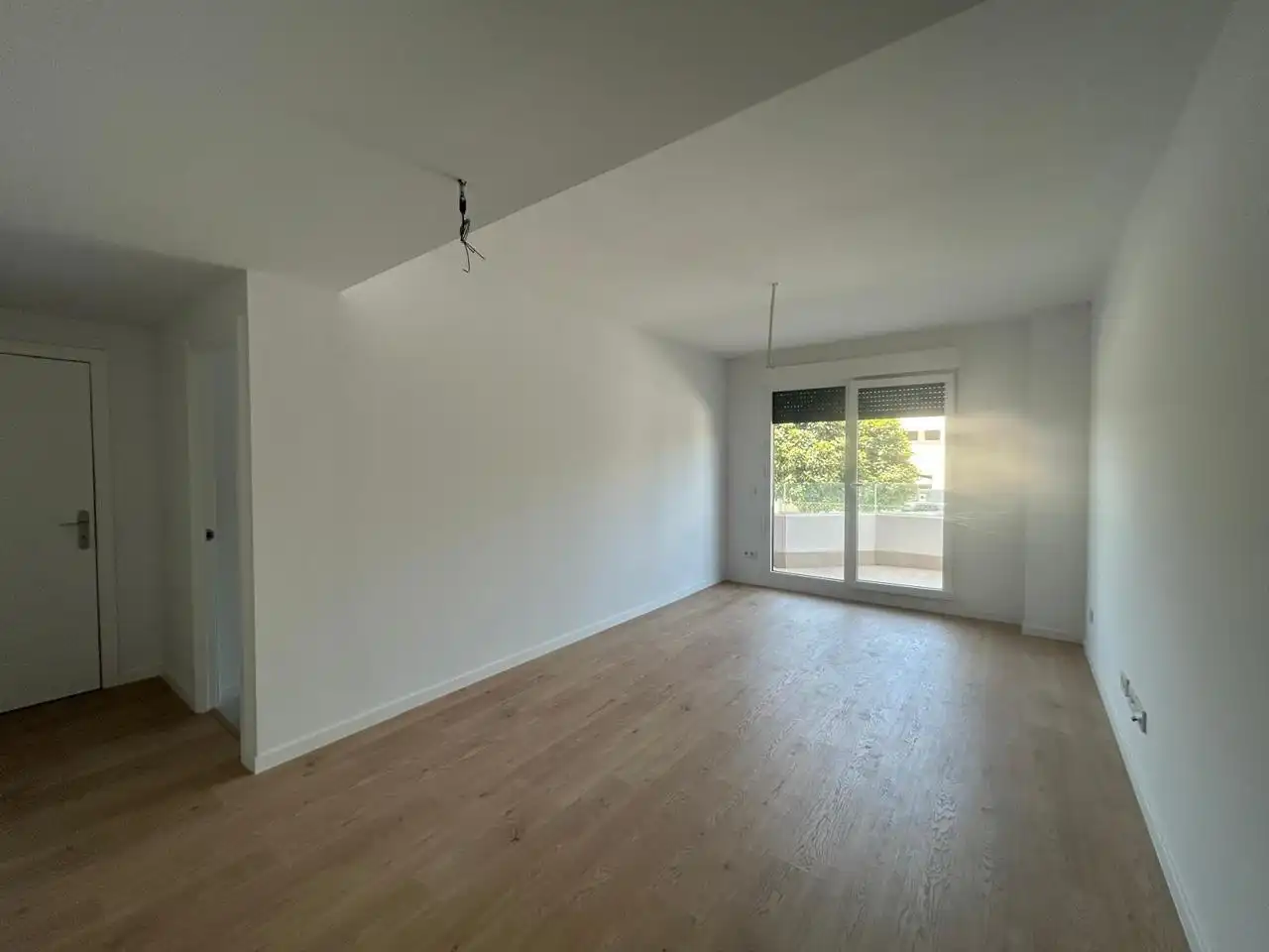 Sala d'estar de Pis de lloguer en Dos Hermanas amb Aire condicionat, Terrassa i Piscina comunitària