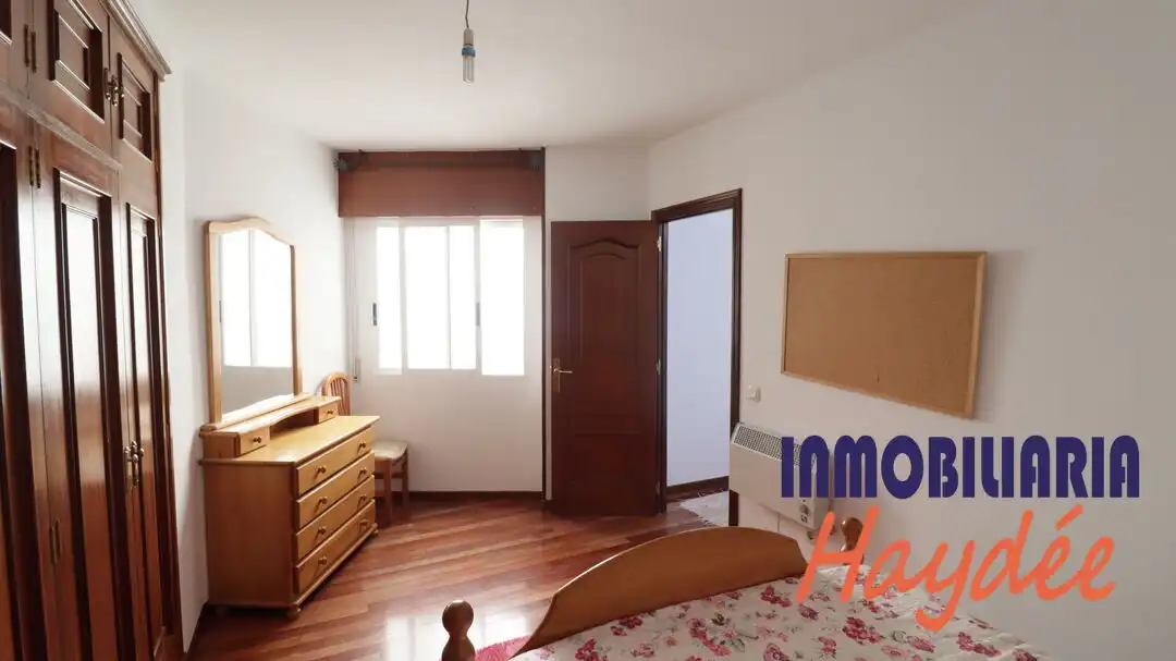 Bedroom of Flat for sale in Melide  with Heating, Storage room and Furnished