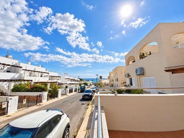 Flat with balcony for sale in Mojácar Playa - Las Ventanicas - La Paratá