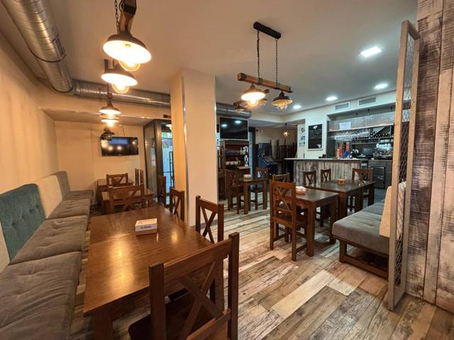 Local comercial en Alquiler en Pinar del Jalón