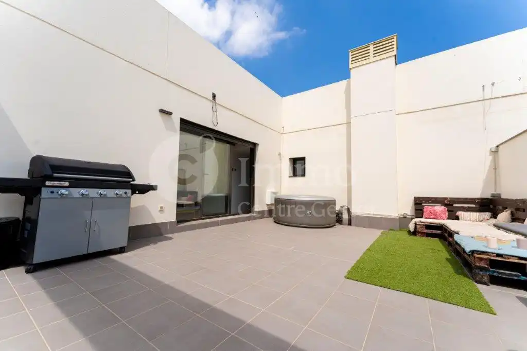 Terraza de Ático en venta en Lleida con Aire acondicionado, Calefacción y Parquet
