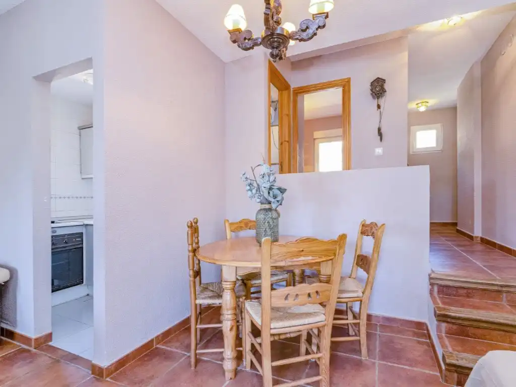 Menjador de Apartament en venda en Sierra Nevada amb Terrassa i Moblat
