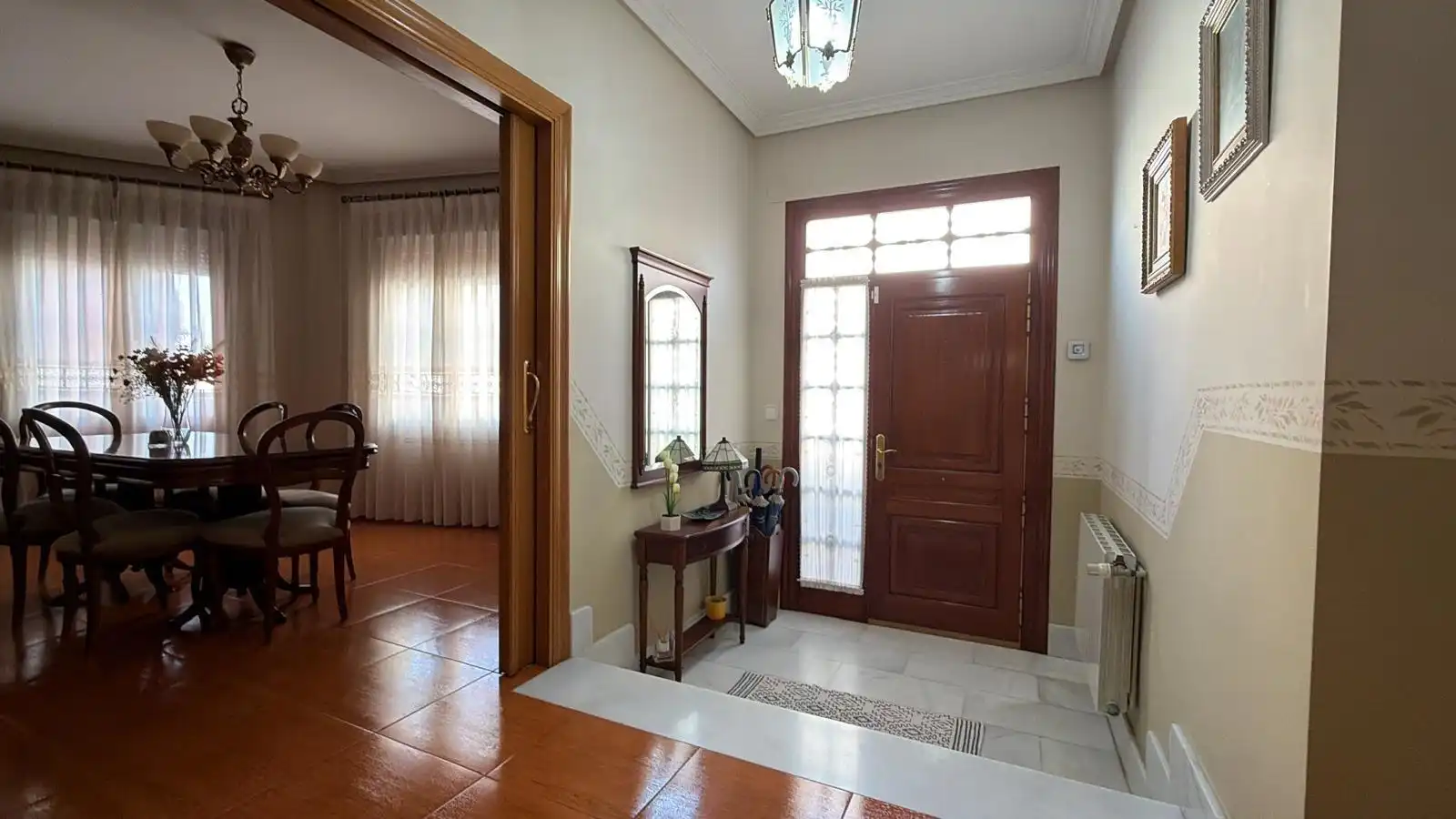 Houses for sale in Aspe  with Air Conditioner, Heating and Terrace