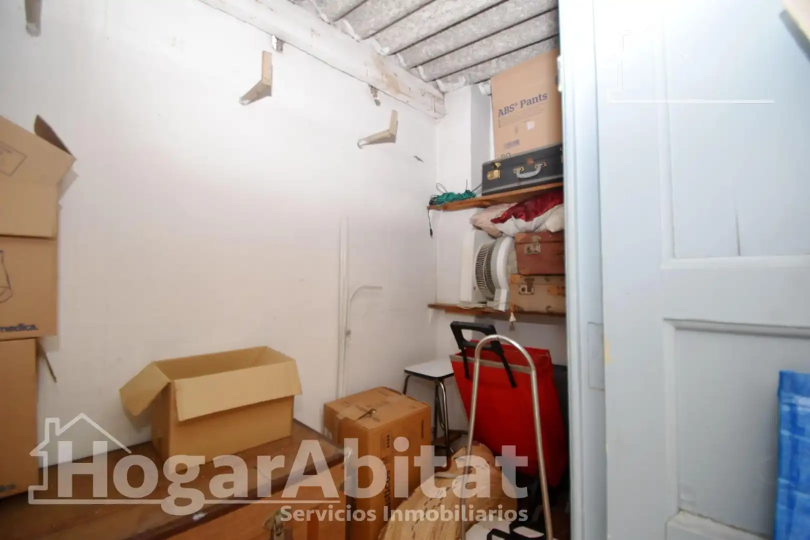 Piso en venta en Valencia con Aire acondicionado, Terraza y Trastero