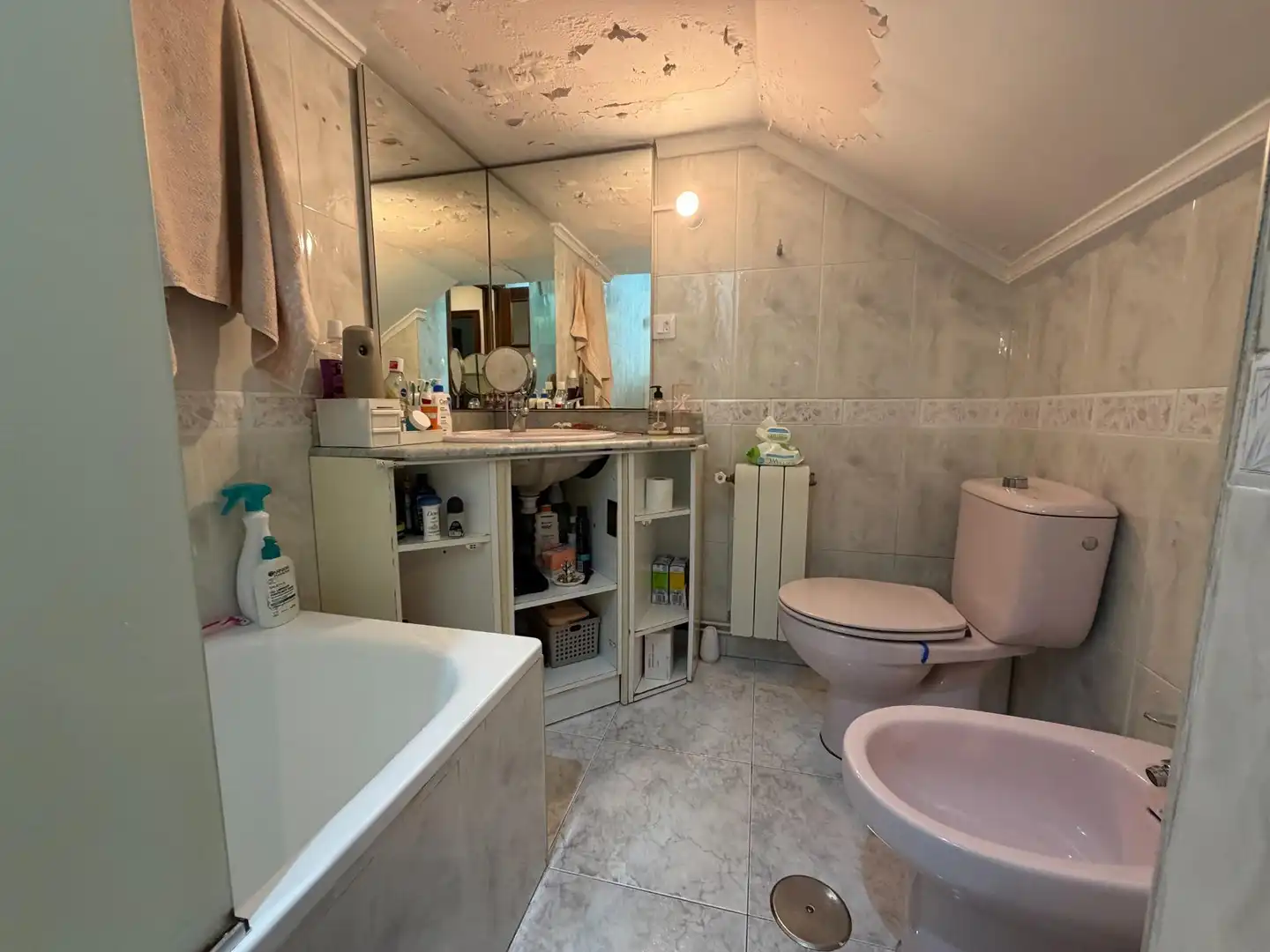 Baño de Piso de alquiler en Santander con Calefacción