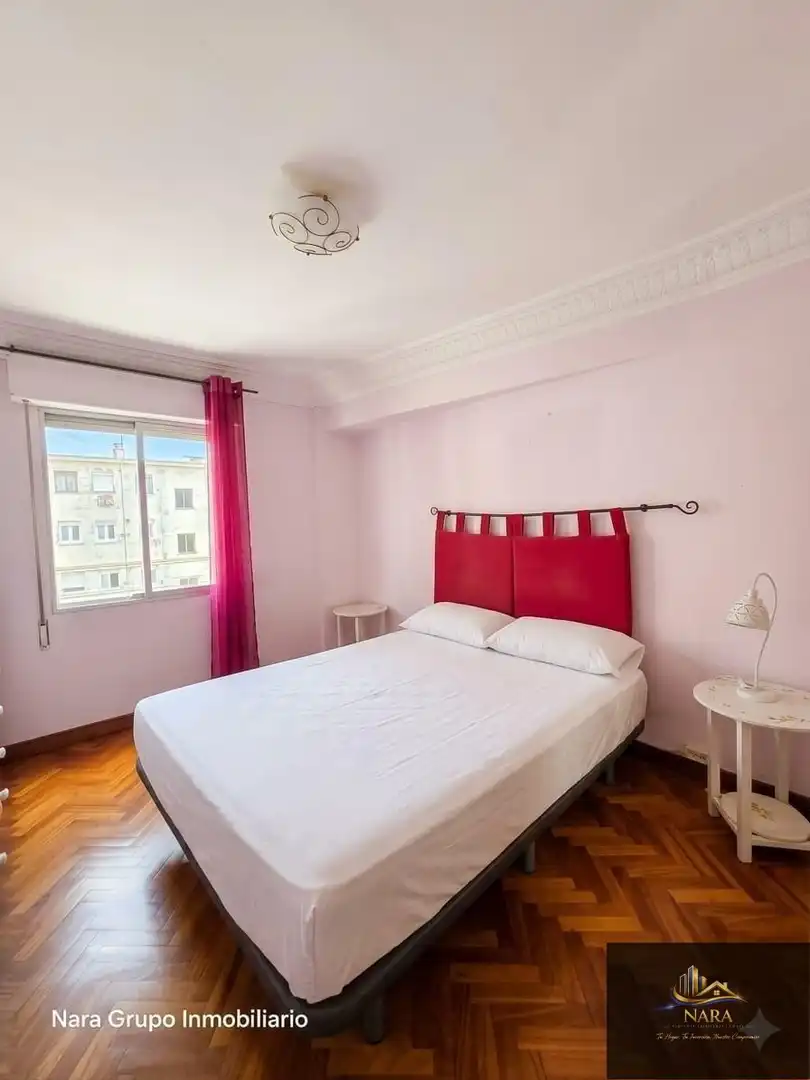 Schlafzimmer von Wohnung zum Verkauf in Santander mit Heizung, Parkett und Möbliert