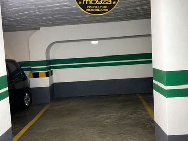 Aparcamiento en venta en Avda de Madrid - Pº de la Estación