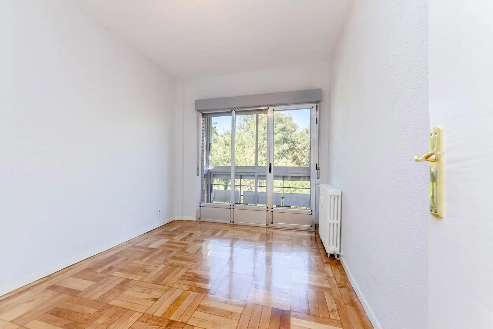 Habitación de Piso de alquiler en Madrid con Calefacción, Parquet y Terraza