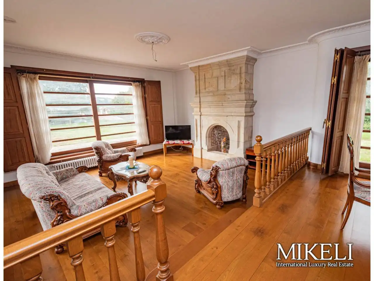 Sala de estar de Casa o chalet en venta en Santillana del Mar con Calefacción, Jardín privado y Parquet