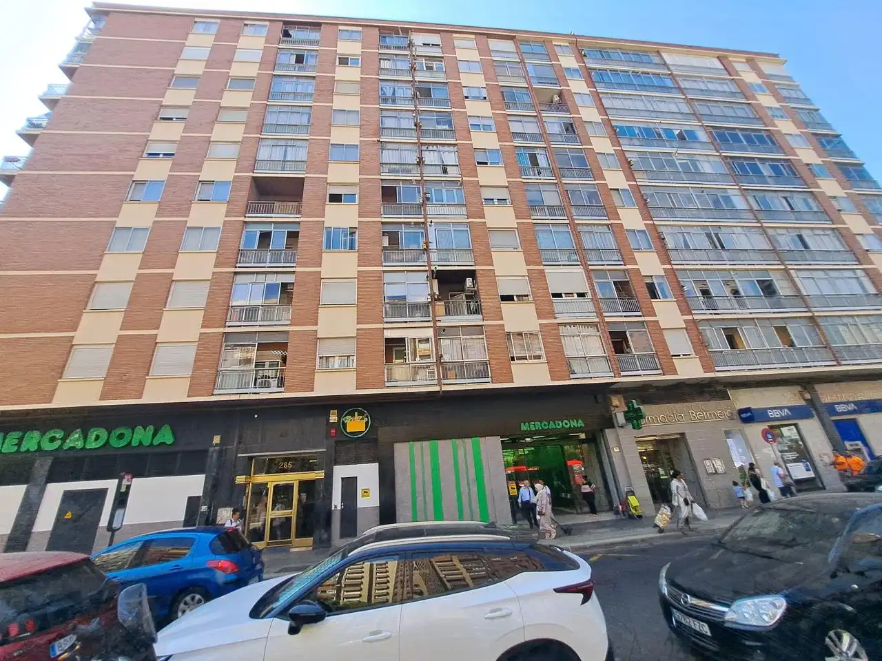 Vista exterior de Piso en venta en Zaragoza con Calefacción, Parquet y Terraza