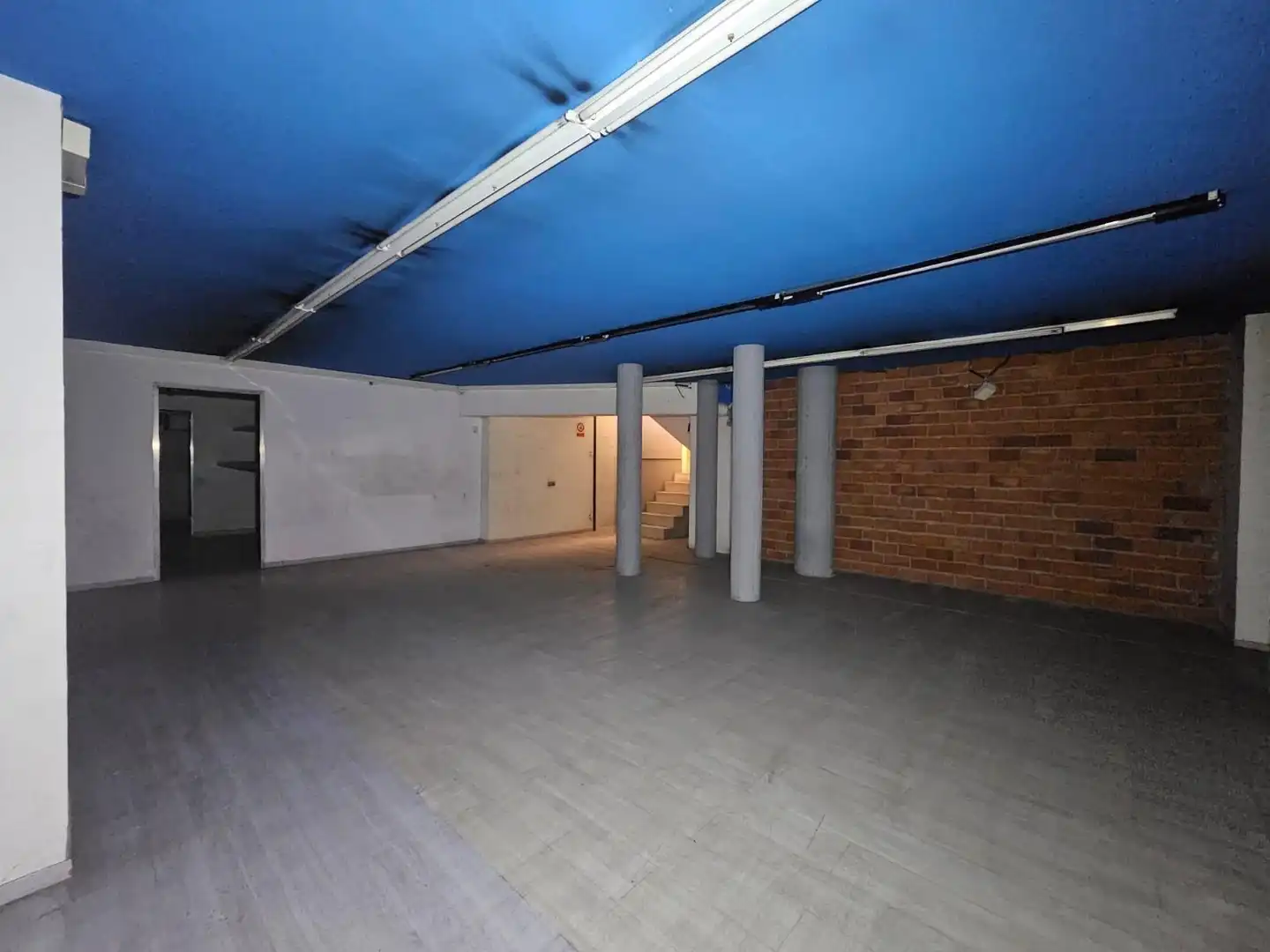 Business premises for sale in Carrer MARTI GRIVE, imagen 27