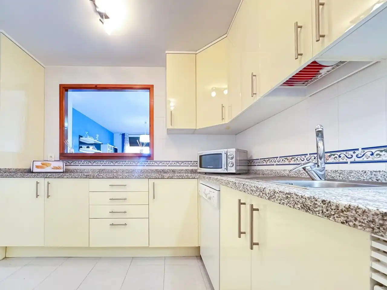 Cocina de Apartamento en venta en Manilva con Aire acondicionado, Calefacción y Terraza