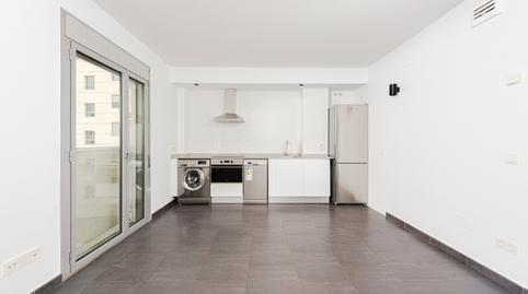 Photo 2 of Flat to rent in Escudo de Oro, 7, PAU de Carabanchel,  Madrid Capital