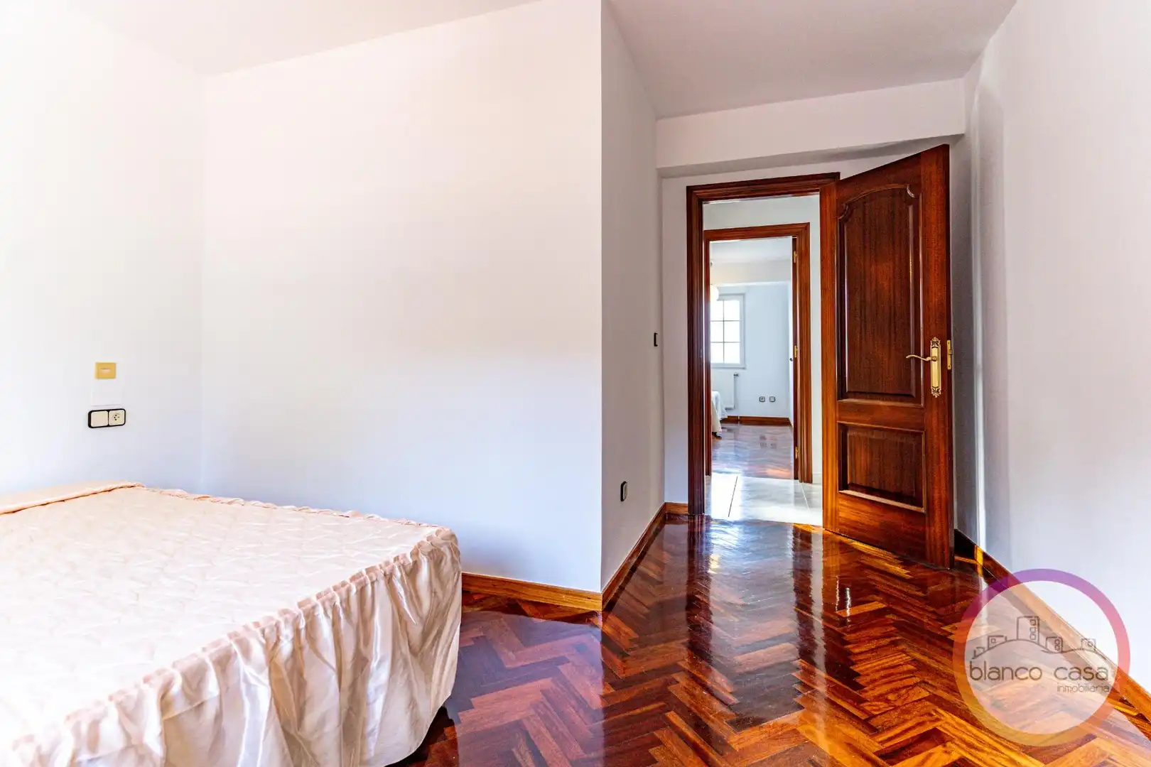 Dormitori de Casa o xalet en venda en Malpica de Bergantiños amb Calefacció, Terrassa i Traster