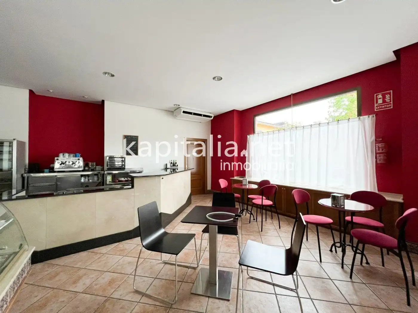 Business premises for sale in El Llombo